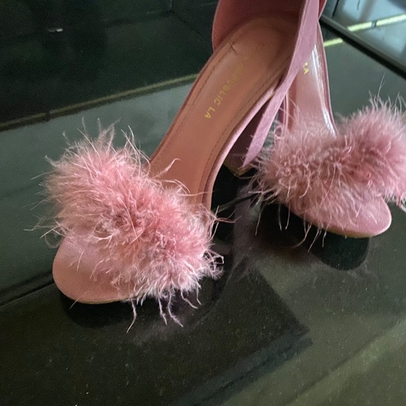 Shoe Republic LA BARBIE PINK HEELS - Picture 1 of 13